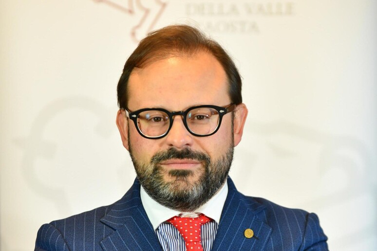 Stefano Aggravi (Rassemblement Valdôtain) è il nuovo Presidente del Consiglio regionale della Valle d’Aosta