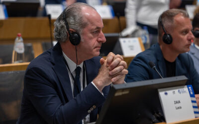 Il Presidente Zaia è stato eletto Vicepresidente della Commissione NAT del Comitato europeo delle Regioni: «L’Europa non può limitarsi a scrivere regole: deve aiutare le comunità ad affrontare le crisi, rafforzando la propria autorevolezza e il proprio peso nei mercati globali»